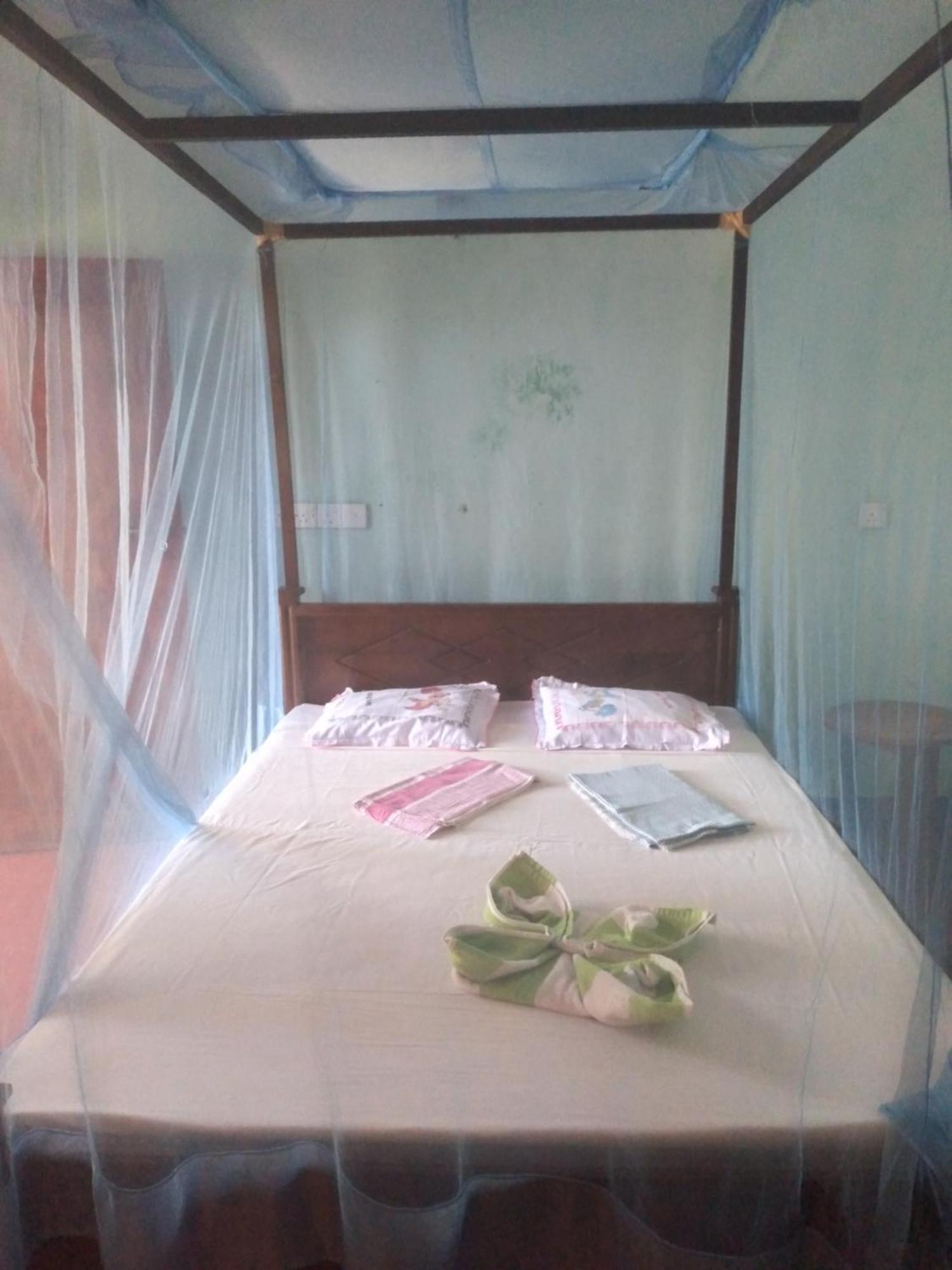 Star Sun Homestay Тангалла Экстерьер фото